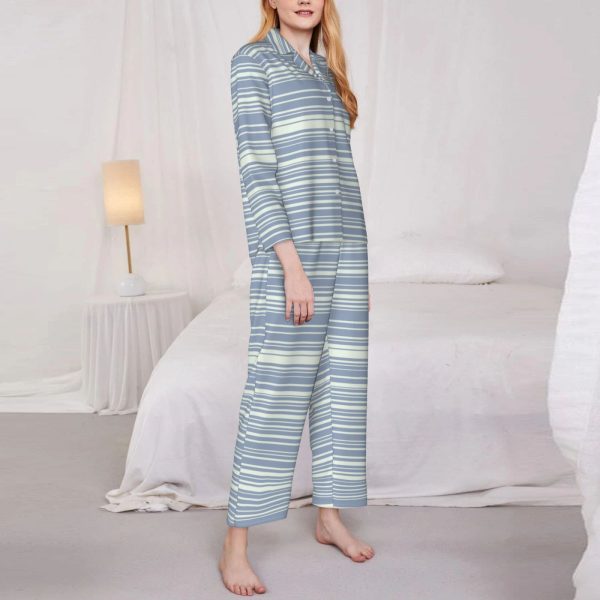 Women's Long-Sleeved Pajama Set - Image 4