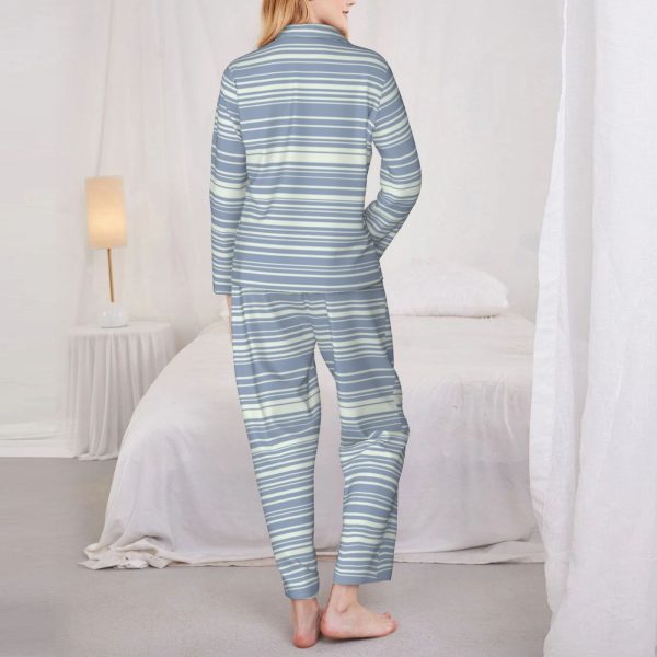 Women's Long-Sleeved Pajama Set - Image 5