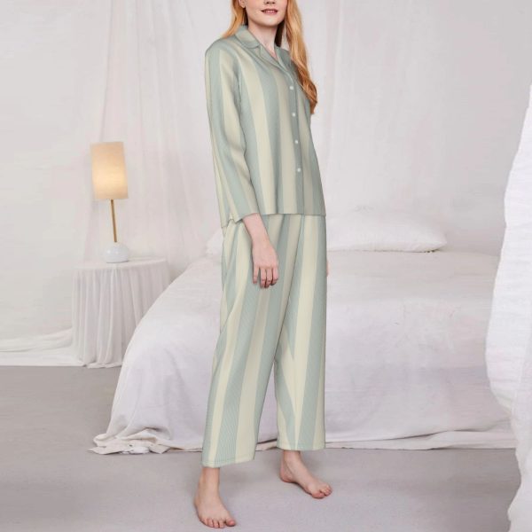 Women's Long-Sleeved Pajama Set - Image 4