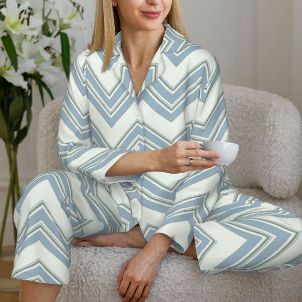 Women's Long-Sleeved Pajama Set - Image 8