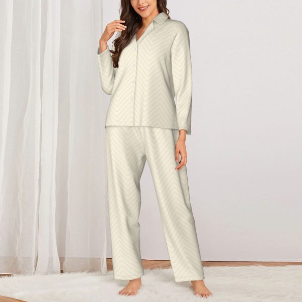 Women's Long-Sleeved Pajama Set - Image 3